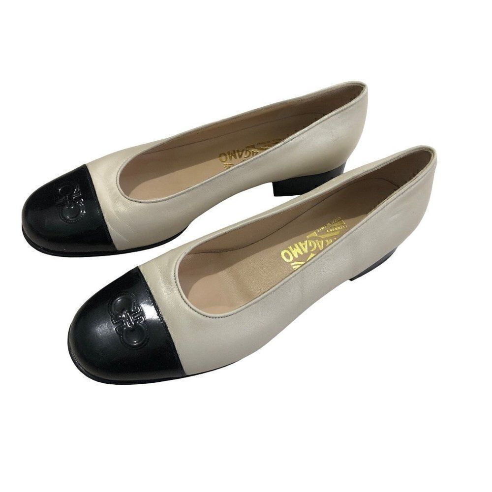Vintage Salvatore Ferragamo Ballet Shoes Cream Black Leather Womens Size 7B